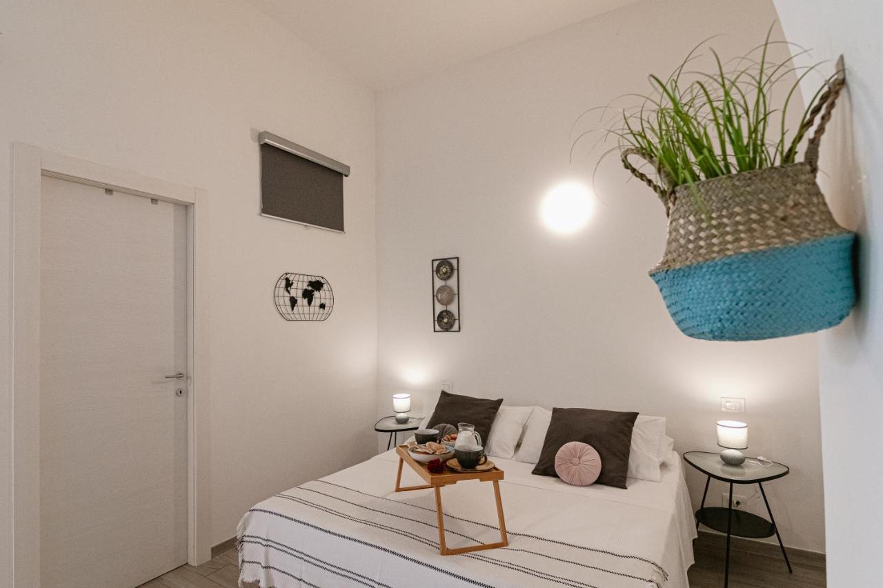 Zefiro21 Tiny House Apartment Termoli Ngoại thất bức ảnh