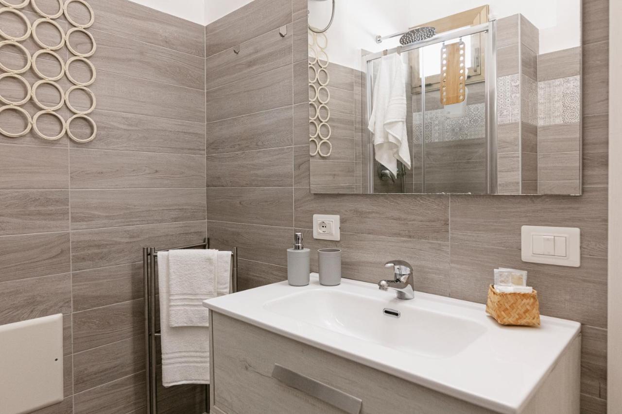 Zefiro21 Tiny House Apartment Termoli Ngoại thất bức ảnh
