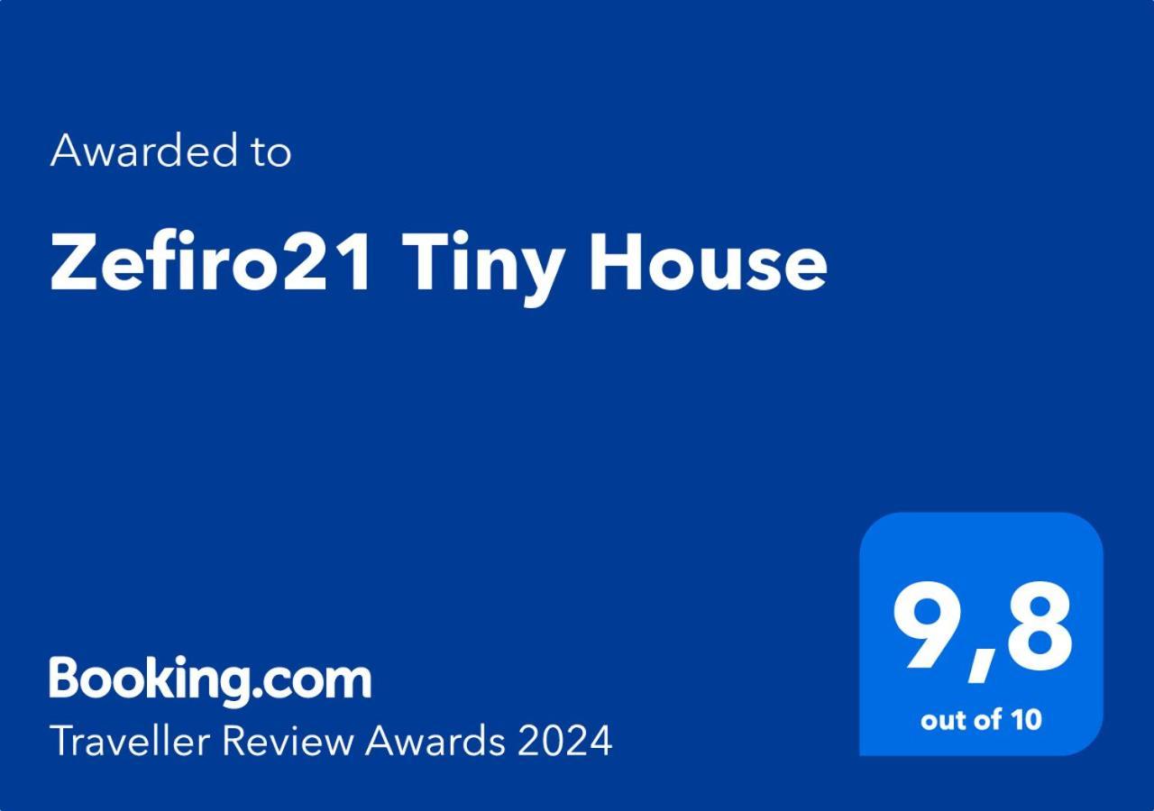 Zefiro21 Tiny House Apartment Termoli Ngoại thất bức ảnh